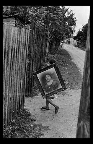 Decisive Moment. Photograph by Henri Cartier-Berisson, Mexico City, 1963.